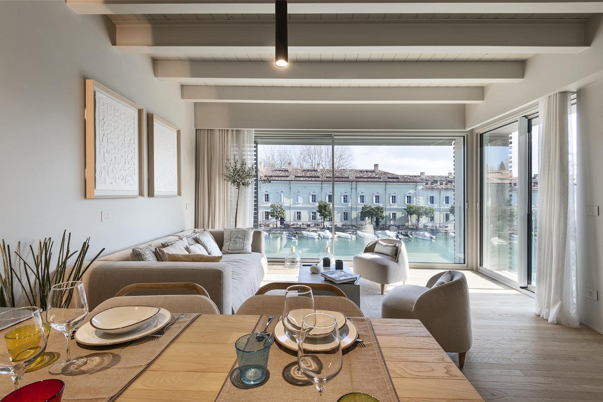 Apartment Palazzo Cordigero - Peschiera del Garda