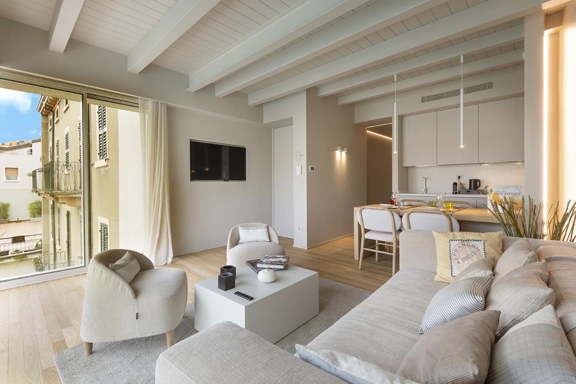 Palazzo Cordigero - Apartment Peschiera del Garda
